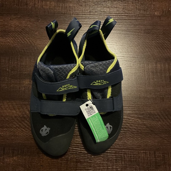 EVOLV Defy Black - Rock Climbing Shoes - Picture 4 of 9